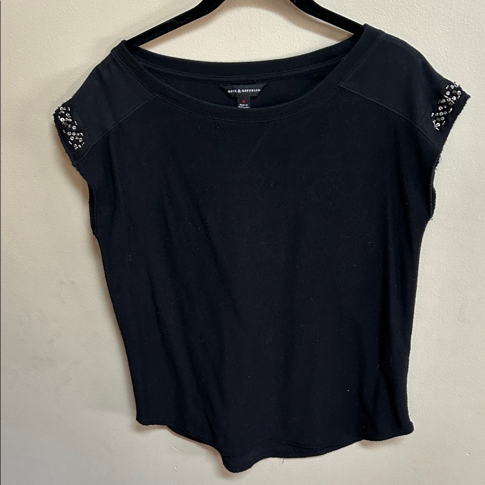 Rock and republic size medium top.